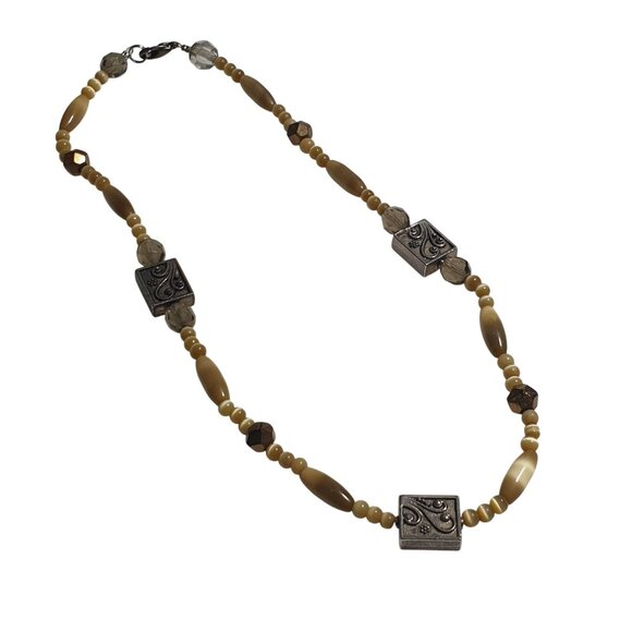 Beaded Necklace Brown Glass Beads Silver Tone Accents Lobster Clasp Metal 16 In - Picture 1 of 4